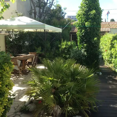 Bed & Breakfast La Palmeraie 5*